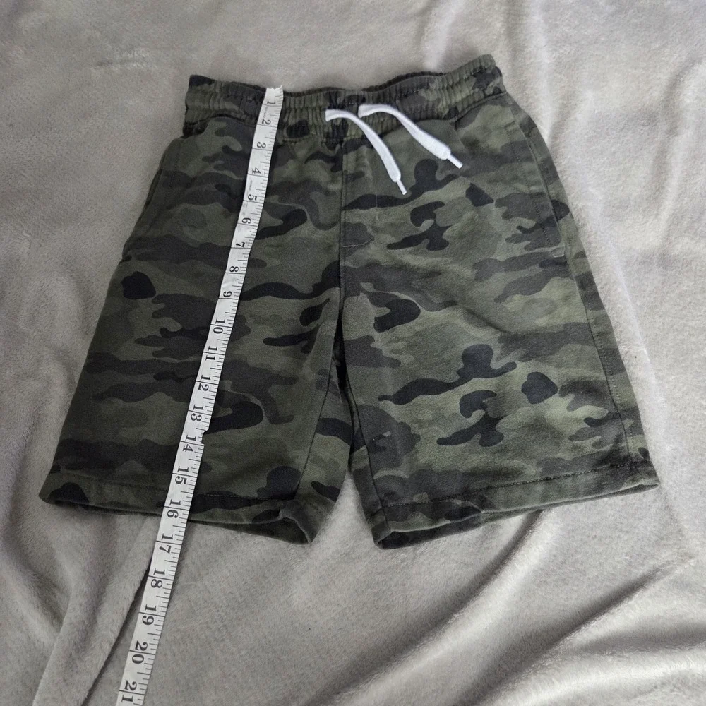Old Navy Boys Size Large Pull-on Fleece Shorts Green Camouflage
